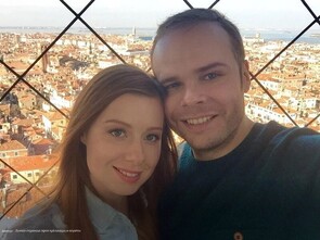 Четыре года спустя: как муж Юлии Савичевой исчез из России, оставив её одну с дочерью